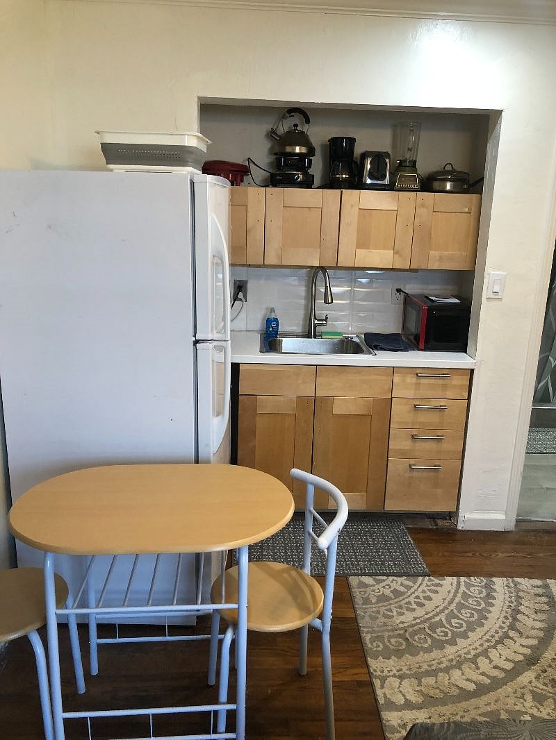 Furnished Finder property 389640_2 photo 16