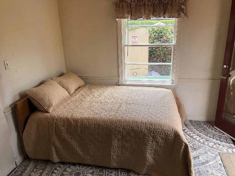 Furnished Finder property 389640_3 photo 11