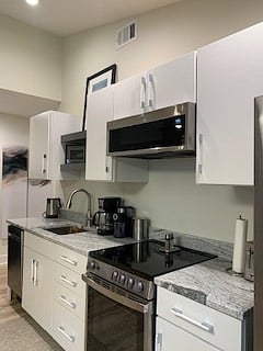 Furnished Finder property 389643_1 photo 15