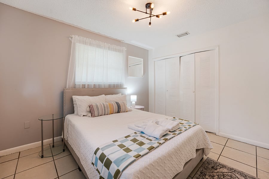 Furnished Finder property 389652_1 photo 12