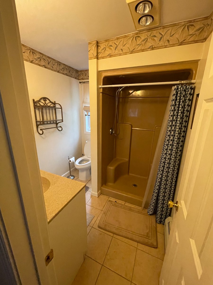 Furnished Finder property 389670_1 photo 9
