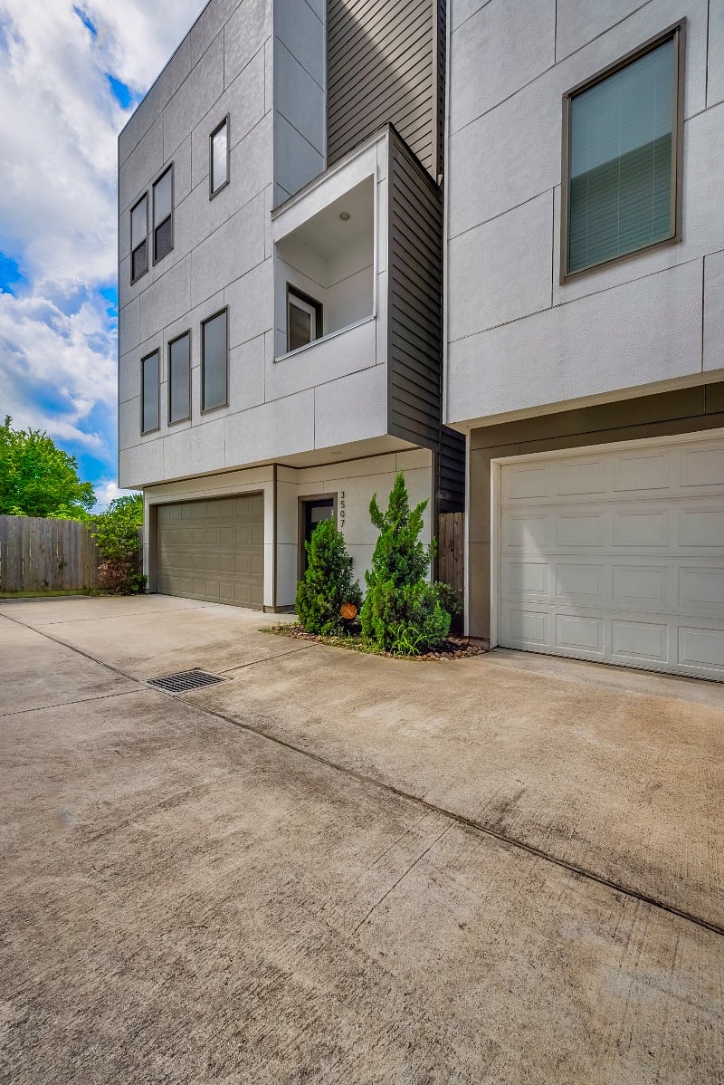 Furnished Finder property 389699_1 photo 7