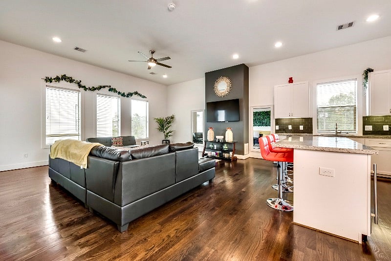 Furnished Finder property 389699_1 photo 11