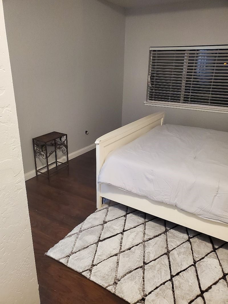 Furnished Finder property 389701_1 photo 6