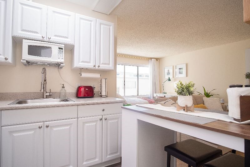 Furnished Finder property 389706_1 photo 22