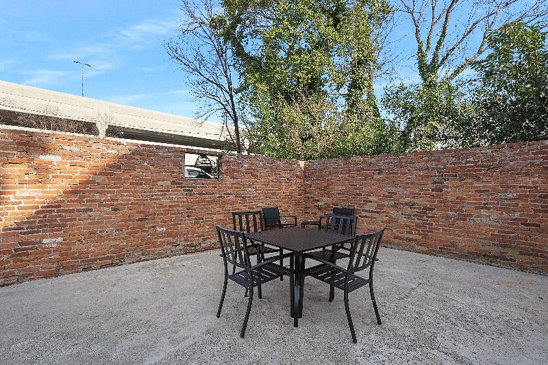 Furnished Finder property 389749_1 photo 9