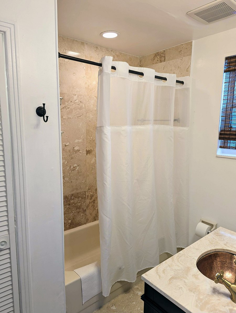 Furnished Finder property 389784_2 photo 16