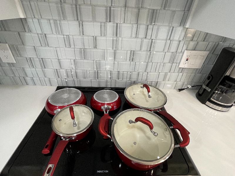 Furnished Finder property 389819_1 photo 35