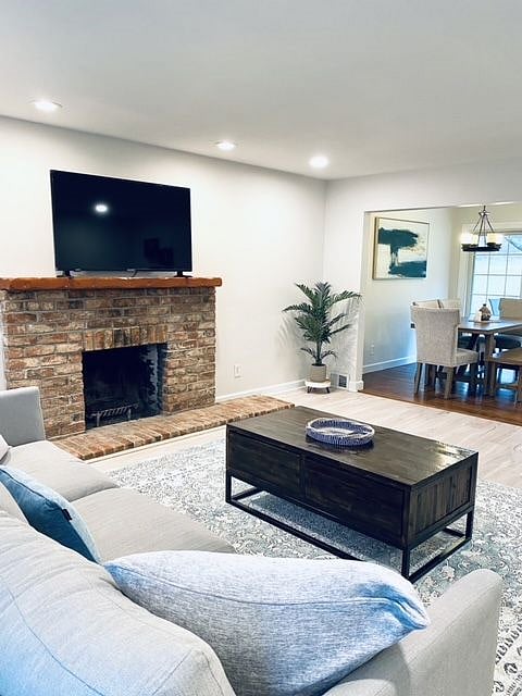 Furnished Finder property 389842_1 photo 3