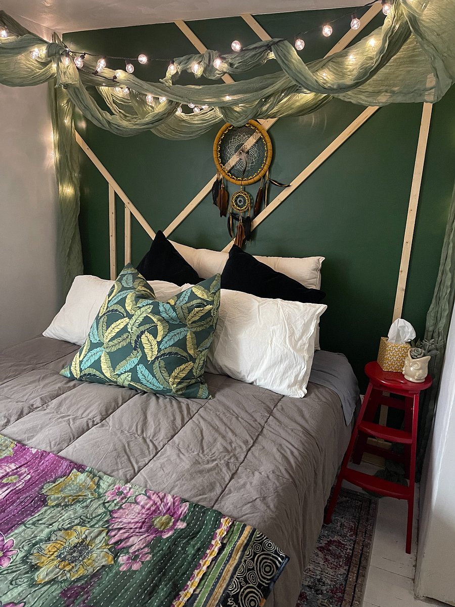 Downstairs Bedroom 2
