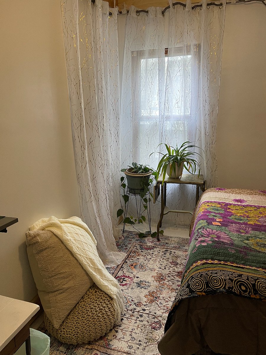 Downstairs Bedroom 2
