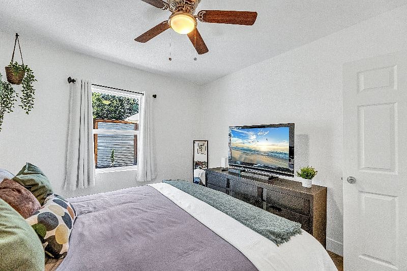 Furnished Finder property 389856_1 photo 16