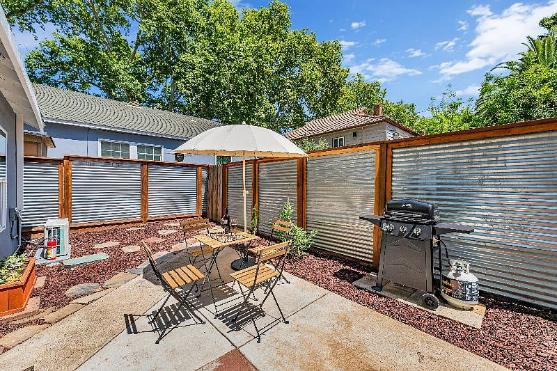 Furnished Finder property 389856_1 photo 28