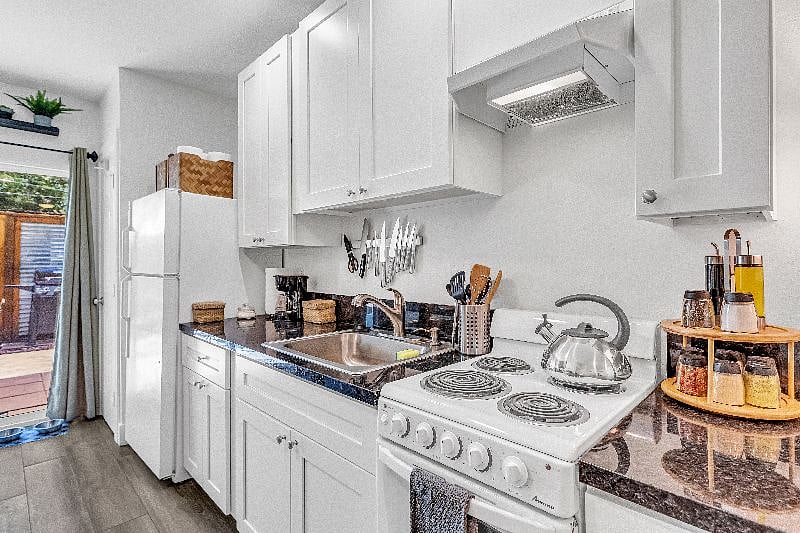 Furnished Finder property 389856_1 photo 6