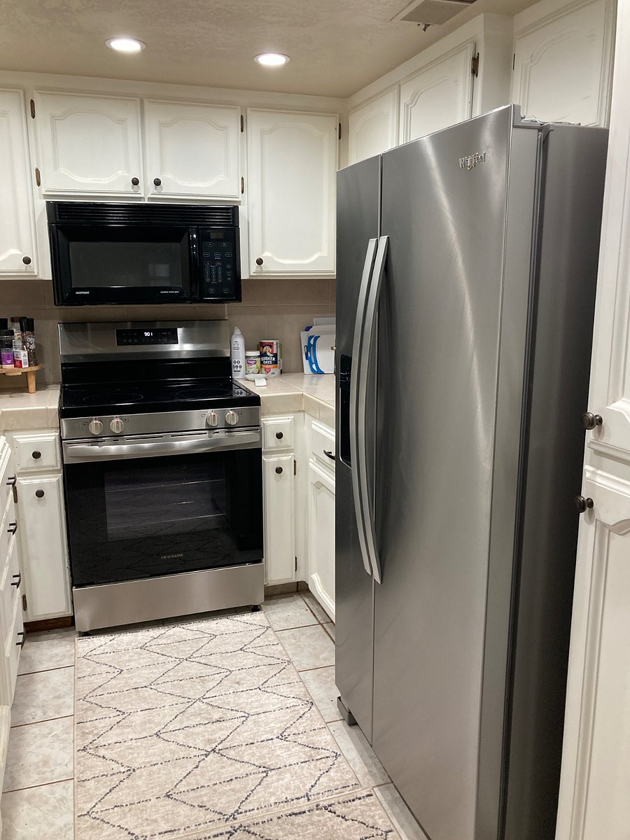 Furnished Finder property 389876_2 photo 14