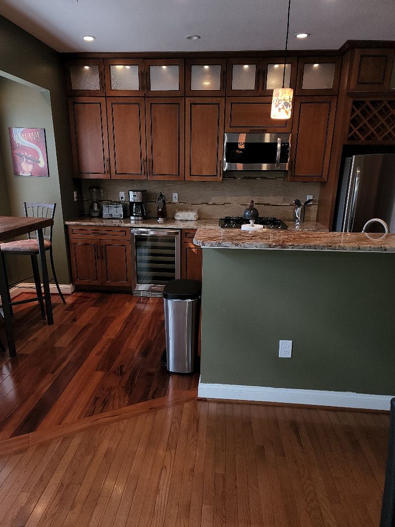 Furnished Finder property 389878_1 photo 30