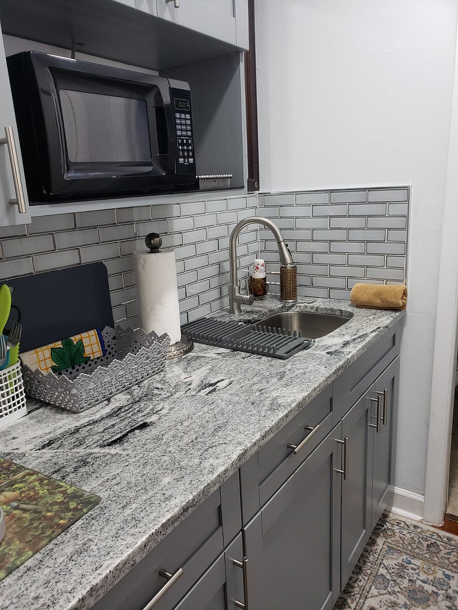 Furnished Finder property 389890_1 photo 7