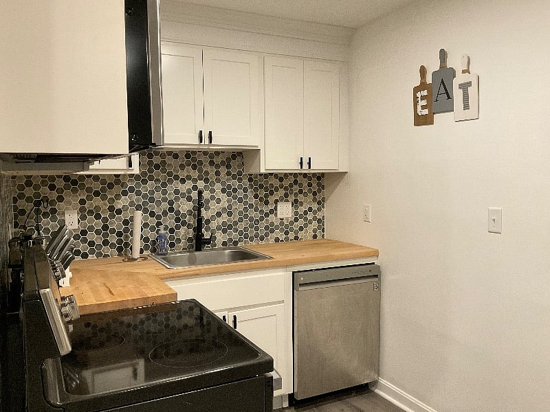 Furnished Finder property 389892_1 photo 15