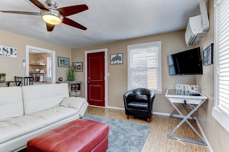 Furnished Finder property 389905_1 photo 3