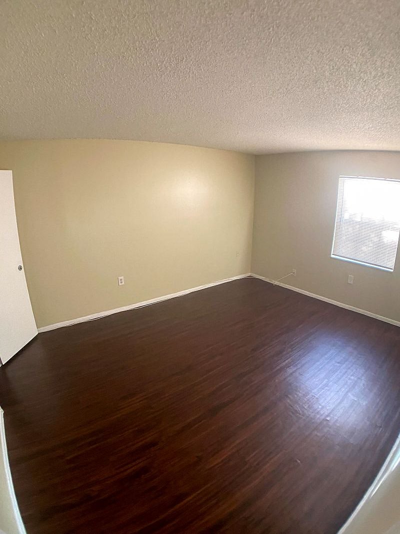 Furnished Finder property 389909_1 photo 12