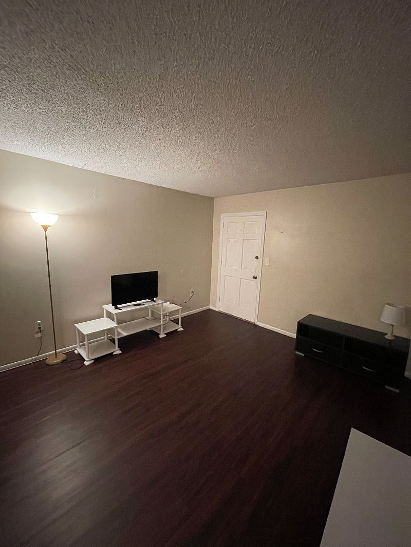Furnished Finder property 389909_1 photo 24