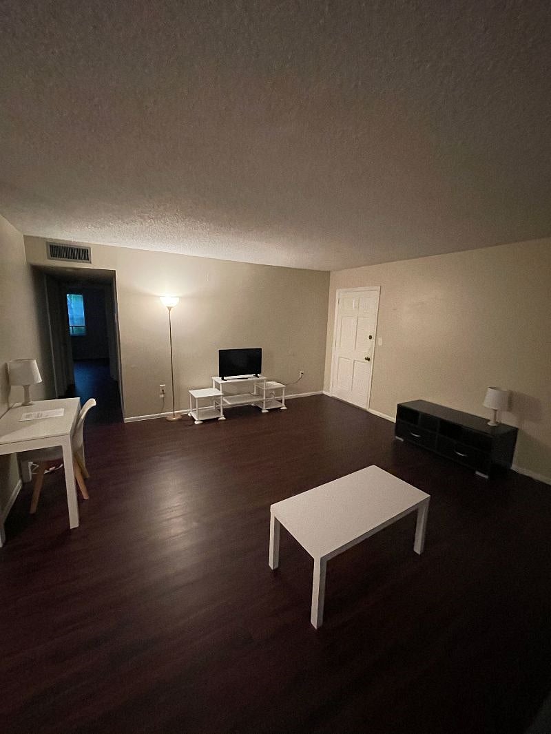 Furnished Finder property 389909_1 photo 26