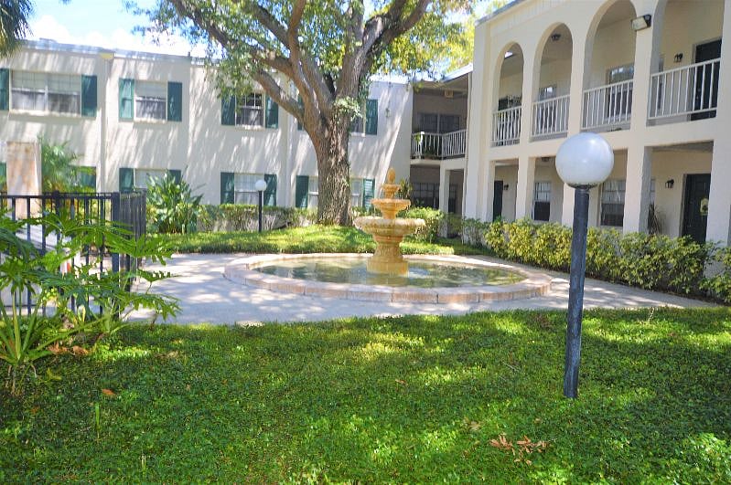 Furnished Finder property 389909_1 photo 36