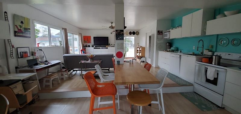 Furnished Finder property 389940_1 photo 4
