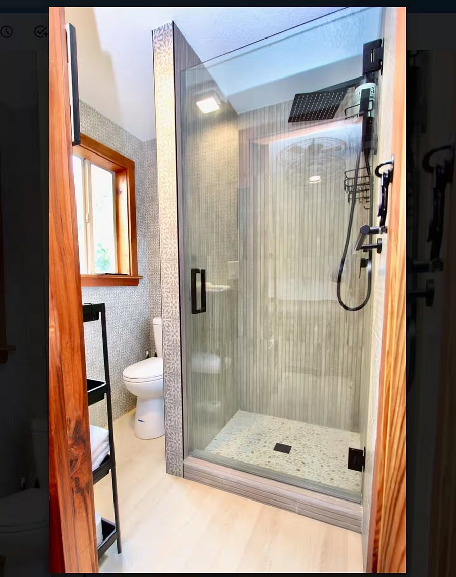 Furnished Finder property 389995_1 photo 8
