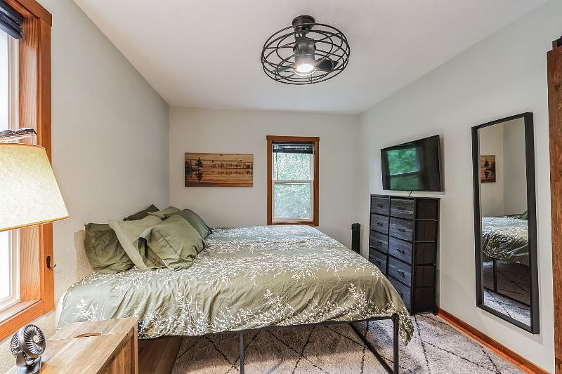 Furnished Finder property 389995_2 photo 6