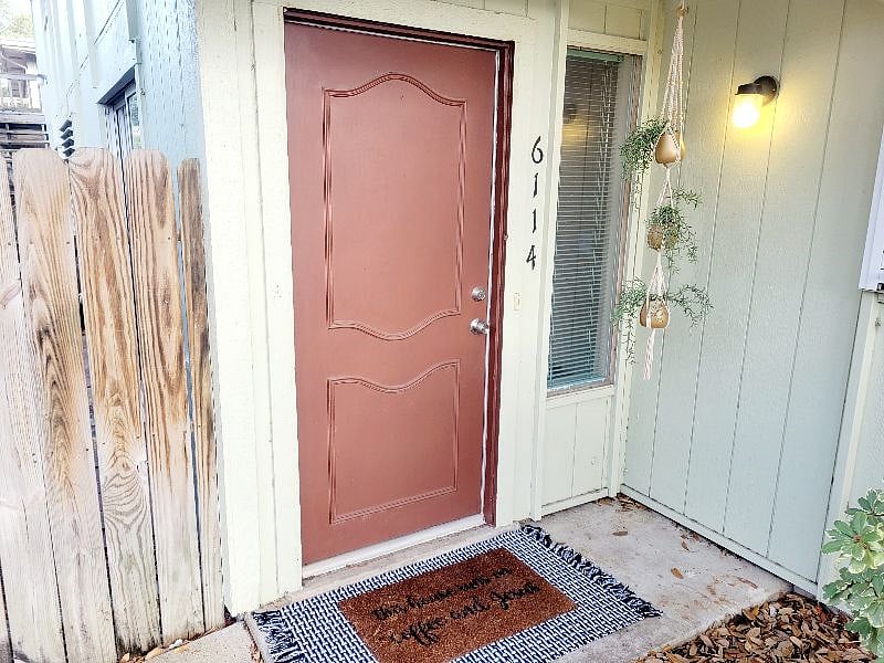Furnished Finder property 390032_1 photo 12