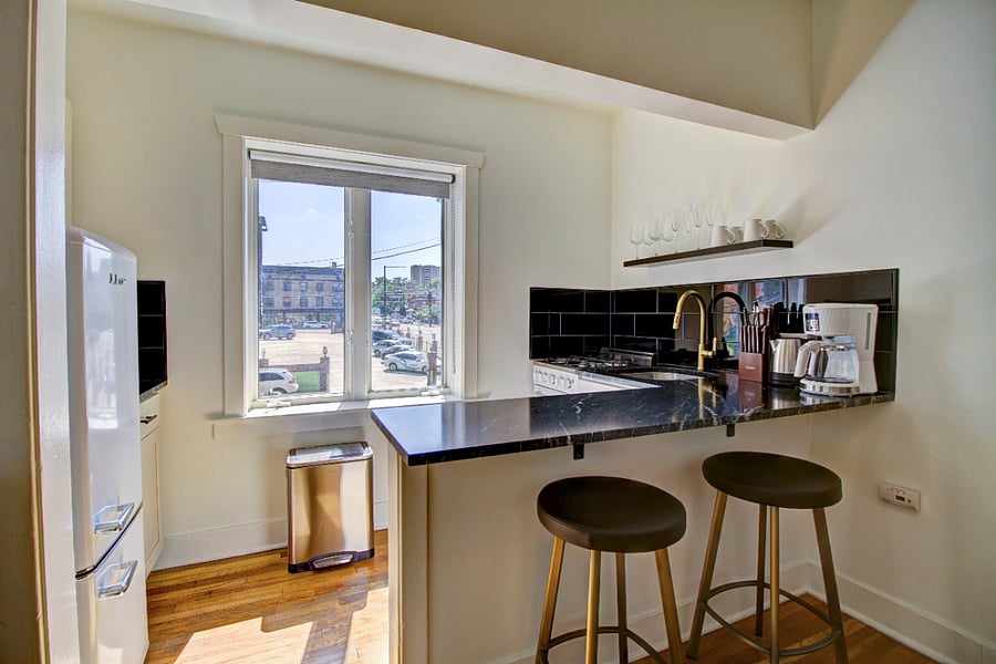 Furnished Finder property 390091_3 photo 5