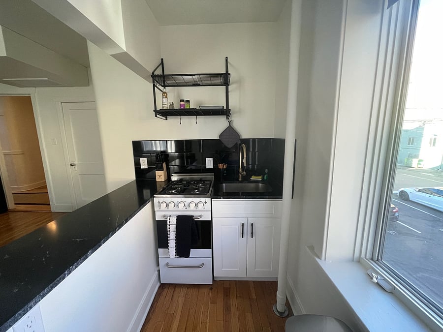 Furnished Finder property 390091_4 photo 5