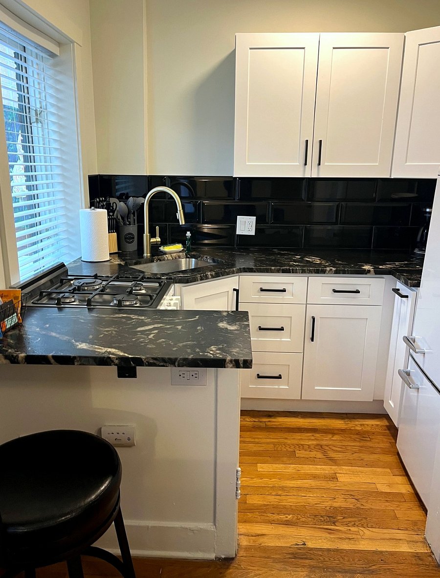 Furnished Finder property 390091_5 photo 16