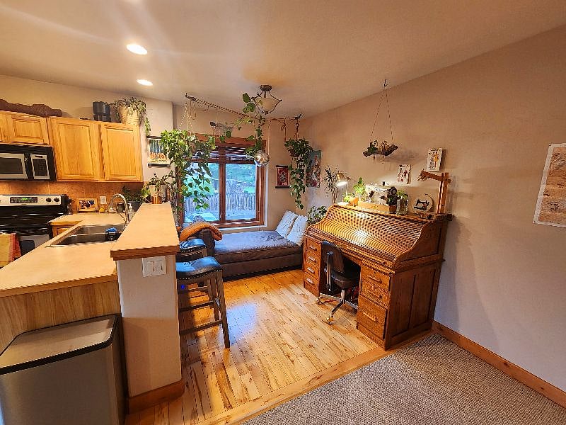 Furnished Finder property 390092_1 photo 10