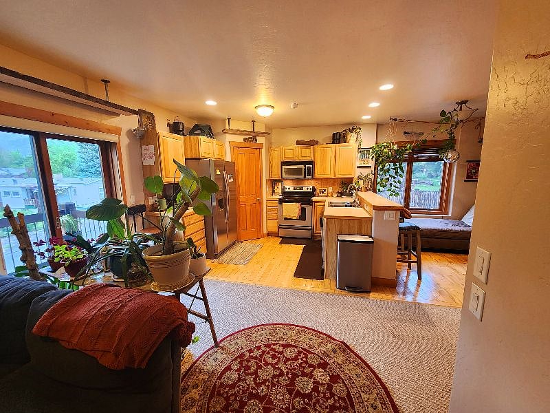 Furnished Finder property 390092_1 photo 11