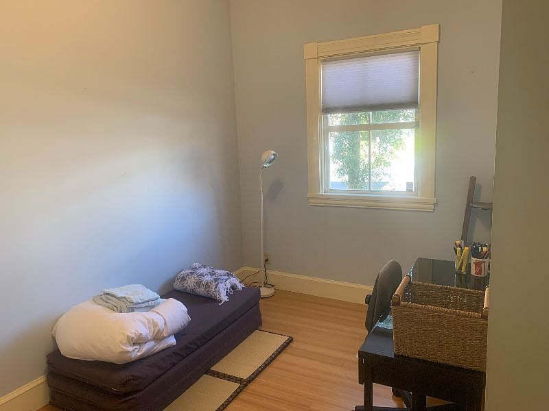 Second bedroom with futon, customarily used as a study