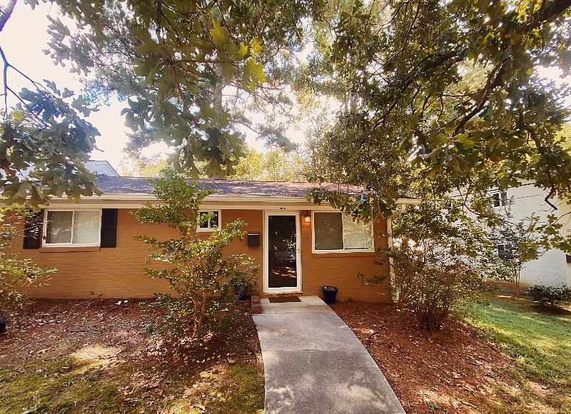 Furnished Finder property 390146_1 photo 11