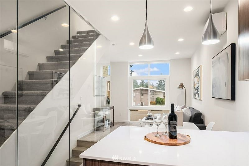 Furnished Finder property 390169_1 photo 8