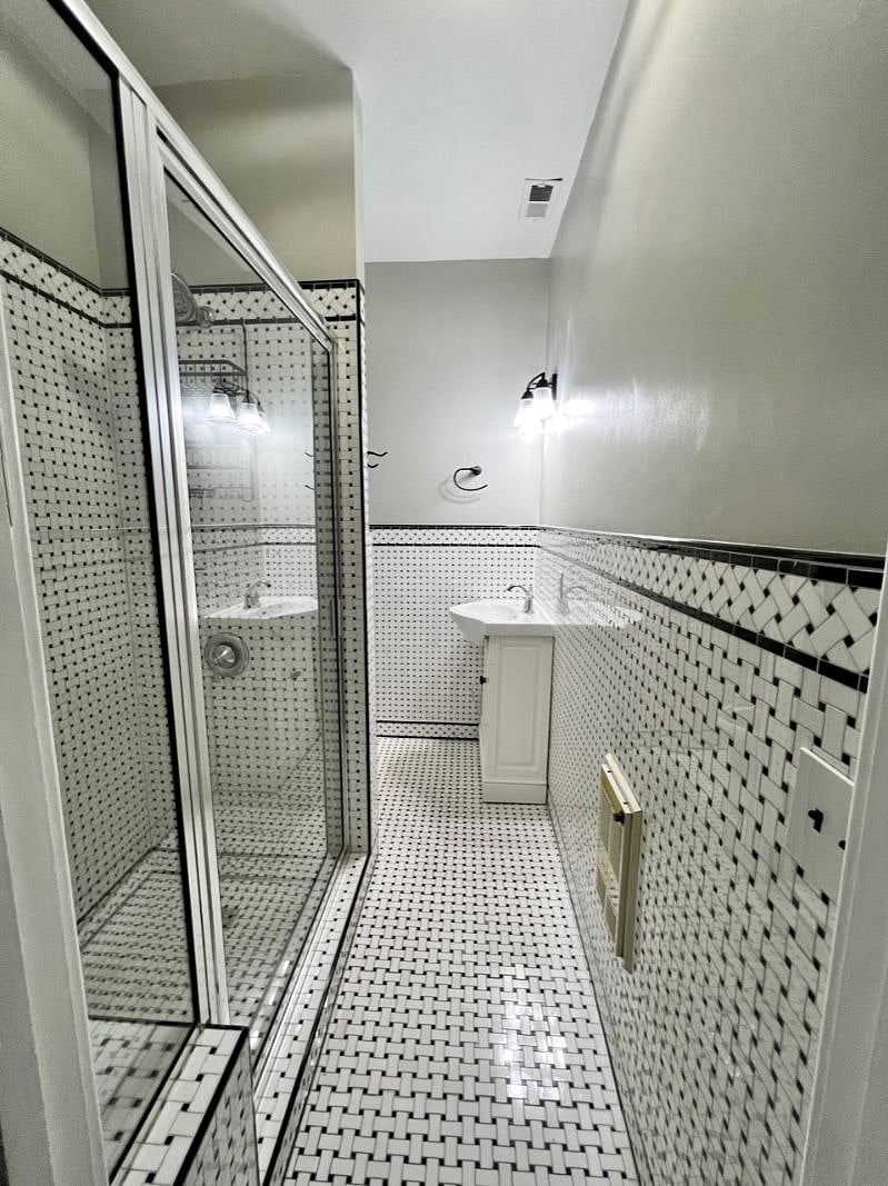 Furnished Finder property 390186_1 photo 14