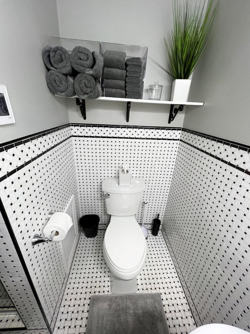 Furnished Finder property 390186_1 photo 17