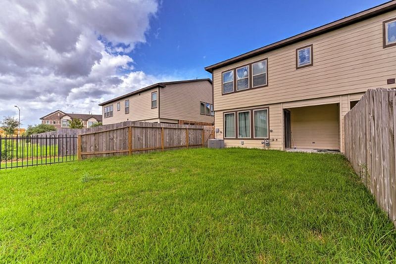 Furnished Finder property 390188_1 photo 10