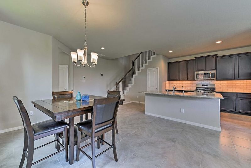 Furnished Finder property 390188_1 photo 16