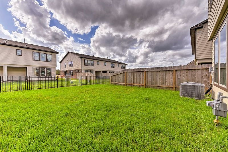 Furnished Finder property 390188_1 photo 25