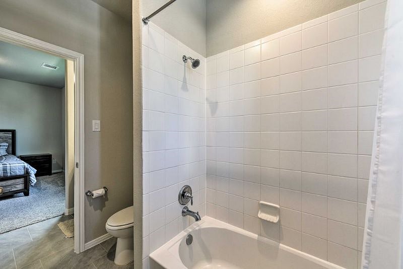 Furnished Finder property 390188_1 photo 27