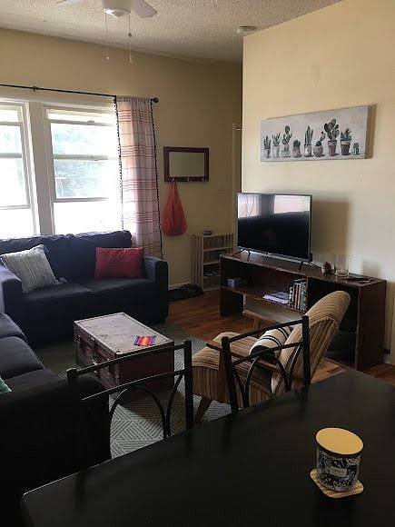 Furnished Finder property 390206_1 photo 3