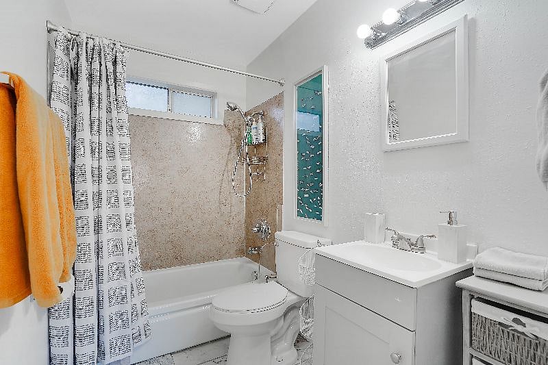 Furnished Finder property 390216_1 photo 5