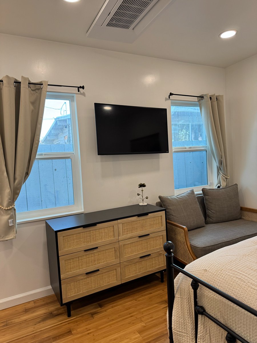 Furnished Finder property 390250_1 photo 10
