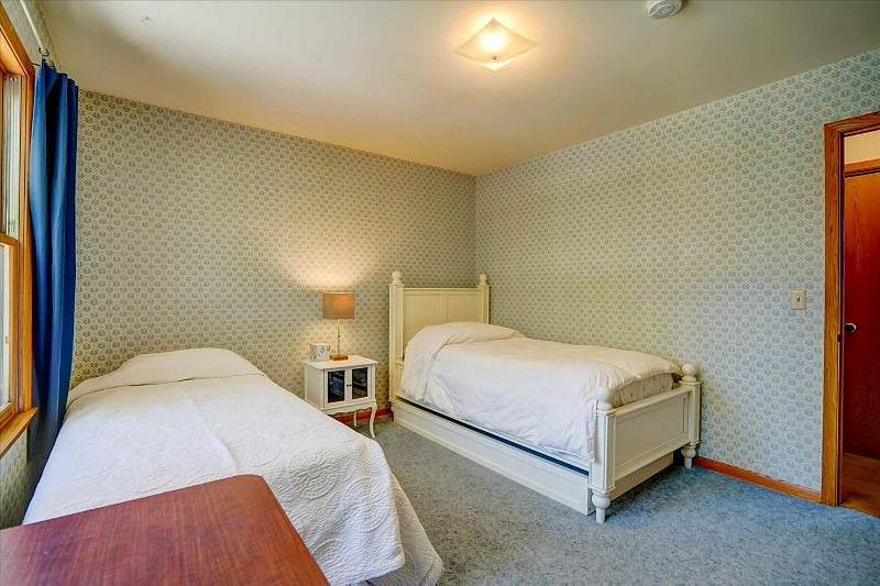 Furnished Finder property 390252_1 photo 4