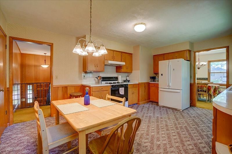 Furnished Finder property 390252_1 photo 2